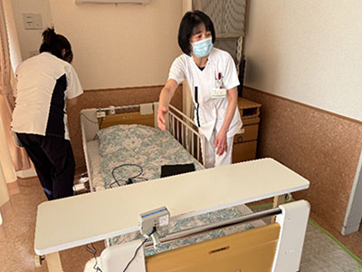 寄贈先現地訪問の様子3