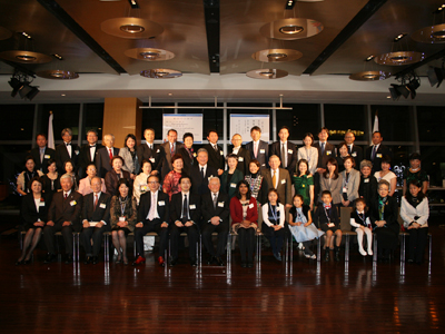 クリスマス夜間例会集合写真