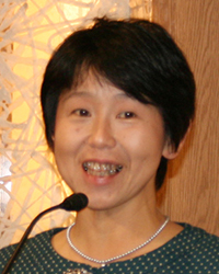 栗林　知絵子様